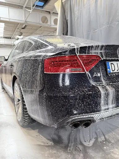 Marciniak Myjnia&Detailing - detailing Jelenia Góra - powłoki ceramiczne - myjnia samochodowa - korekta lakieru